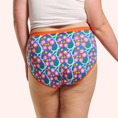 Love Luna x Tete Garcia Period Full Brief